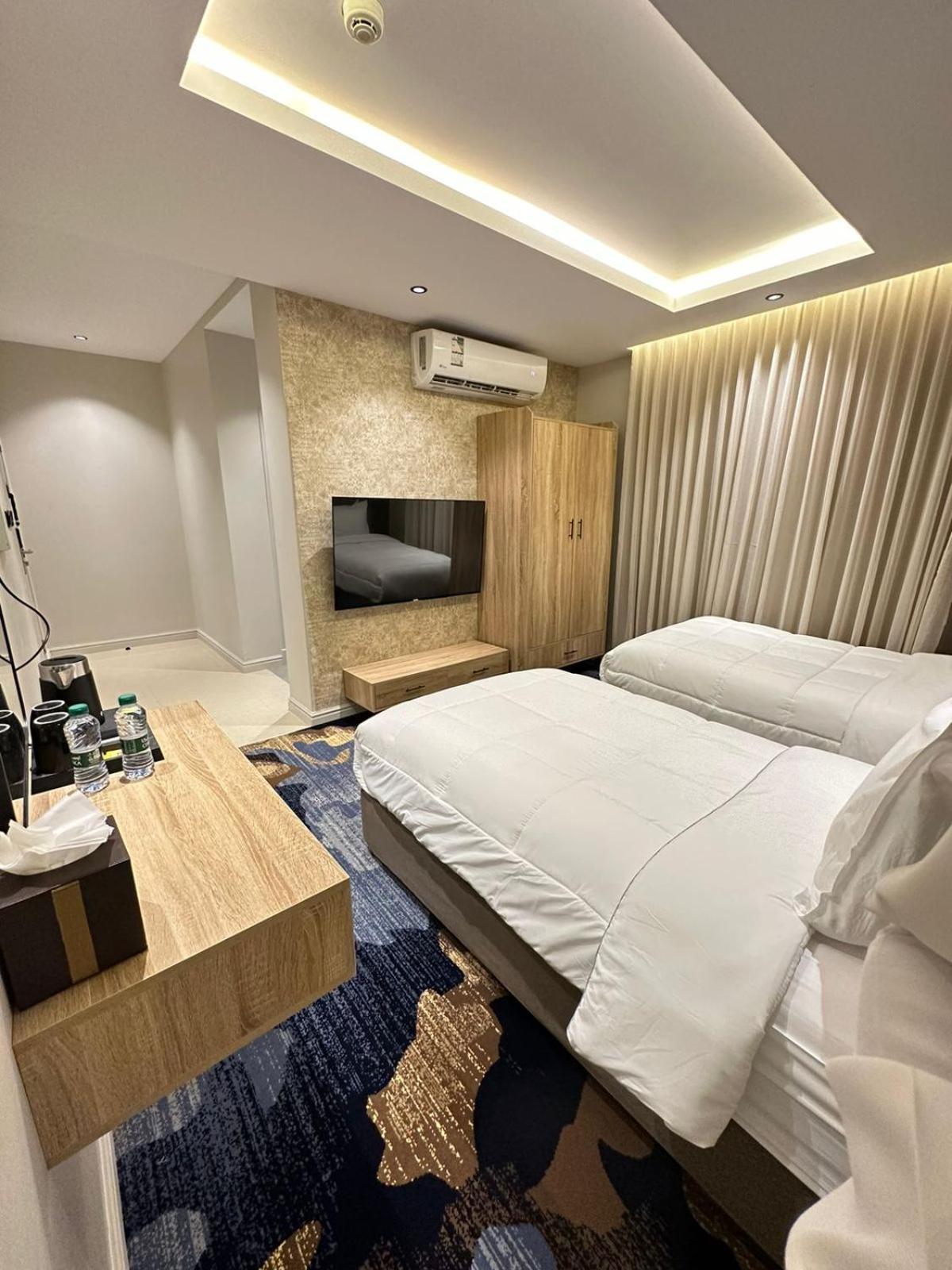 Xyz Hotel Qurtoba Riyadh Exterior photo
