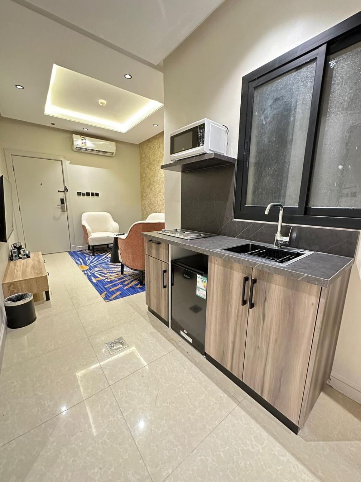 Xyz Hotel Qurtoba Riyadh Exterior photo
