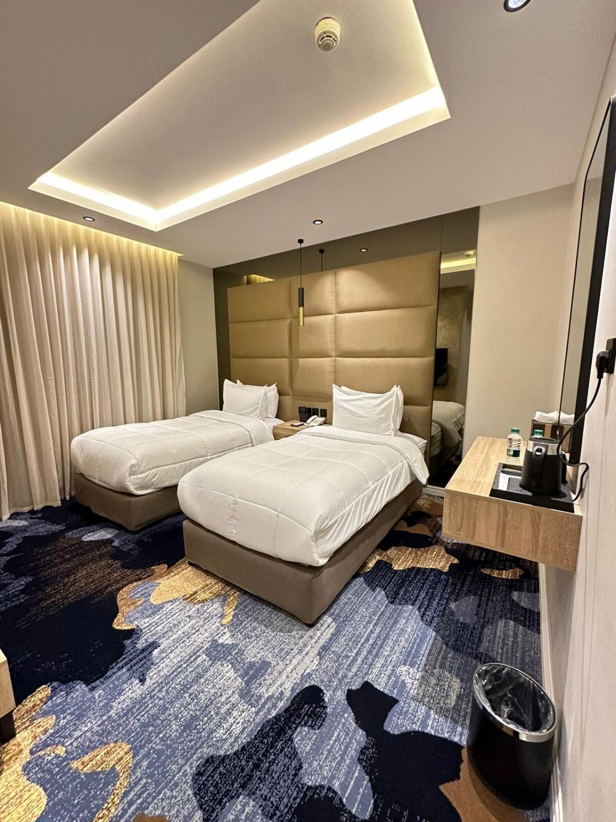 Xyz Hotel Qurtoba Riyadh Exterior photo